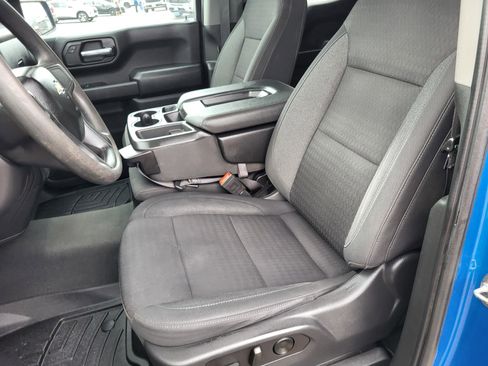 Used 2023 Chevrolet Silverado 1500 Custom AWD/4WD image 15