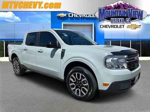 Used 2024 Ford Maverick Lariat FWD image 1