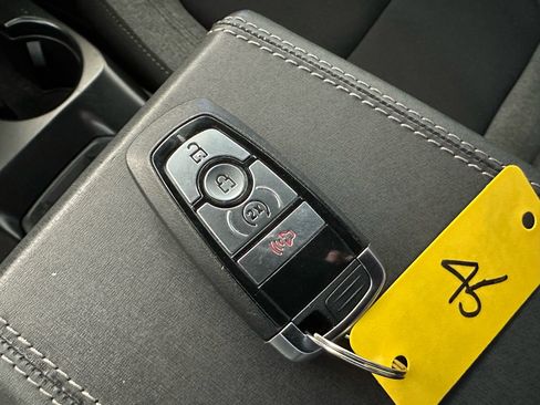 Certified 2025 Ford Bronco Big Bend image 36