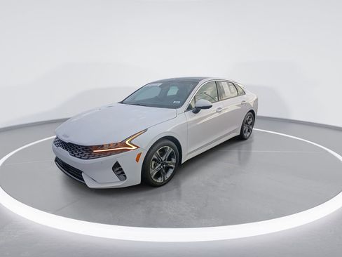 Used 2024 Kia K5 EX w/ EX Premium Package image 4