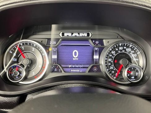 Used 2022 RAM 3500 Laramie AWD/4WD image 18