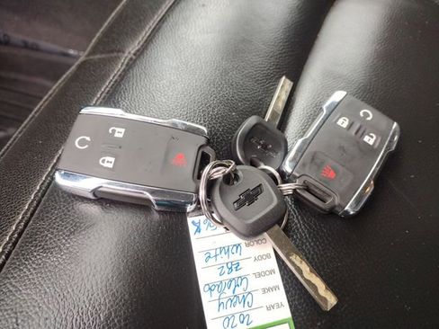 Used 2020 Chevrolet Colorado ZR2 image 31