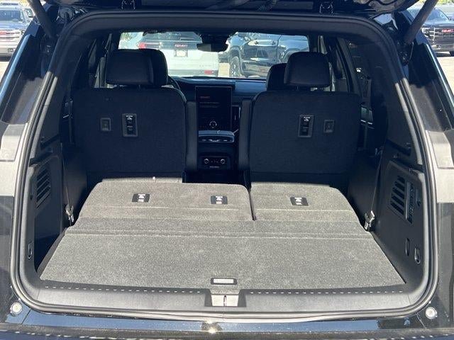 New 2026 GMC Acadia Denali w/ Super Cruise Package FWD image 14