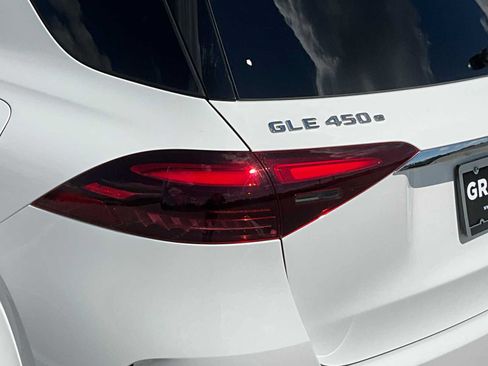 Certified 2025 Mercedes-Benz GLE 450e 4MATIC image 42