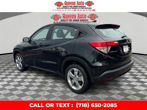 Used 2022 Honda HR-V LX image 4