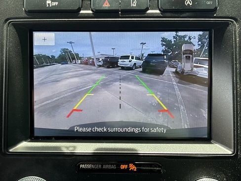 Used 2020 Ford Expedition XLT w/ Equipment Group 202A RWD image 27