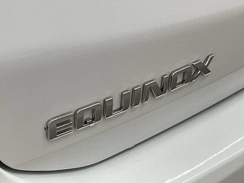 Used 2023 Chevrolet Equinox LT AWD/4WD image 23