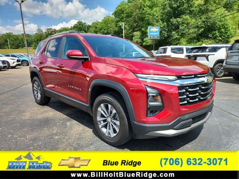 Used 2025 Chevrolet Equinox LT w/ Convenience Package II FWD image 1