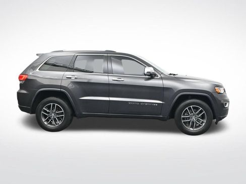 Used 2018 Jeep Grand Cherokee Limited AWD/4WD image 4