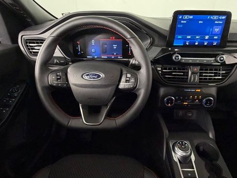 Used 2025 Ford Escape ST-Line AWD/4WD image 12
