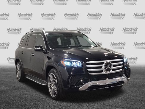 New 2026 Mercedes-Benz GLS 450 4MATIC image 2