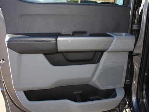 Certified 2024 Ford F250 XLT image 21