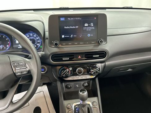 Used 2022 Hyundai Kona SEL AWD/4WD image 18