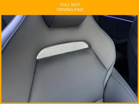 Used 2025 Tesla Model 3 Performance image 18