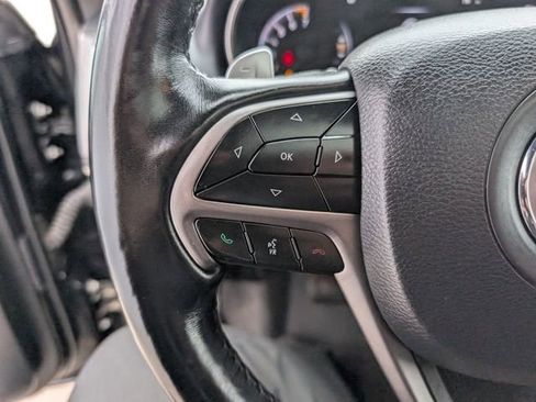 Used 2020 Jeep Grand Cherokee Limited X image 13