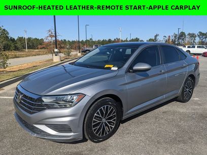 Used 2019 Volkswagen Jetta SE w/ Cold Weather Package