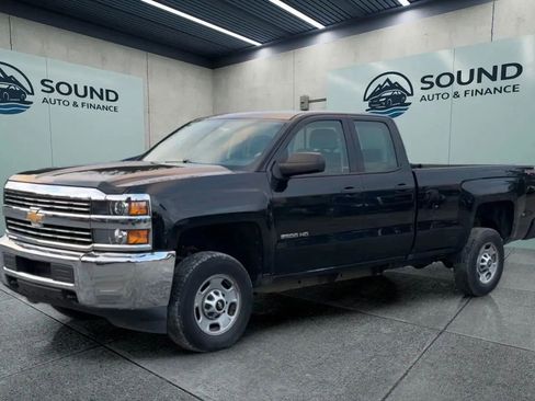 Used 2017 Chevrolet Silverado 2500 W/T image 1