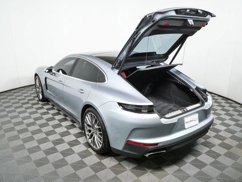 Certified 2024 Porsche Panamera 4 AWD/4WD image 36