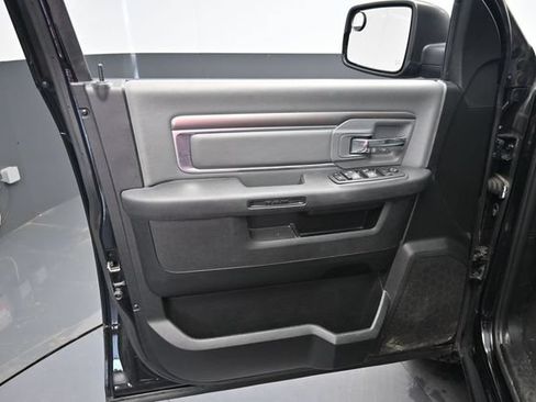 Used 2024 RAM 1500 Classic SLT AWD/4WD image 13
