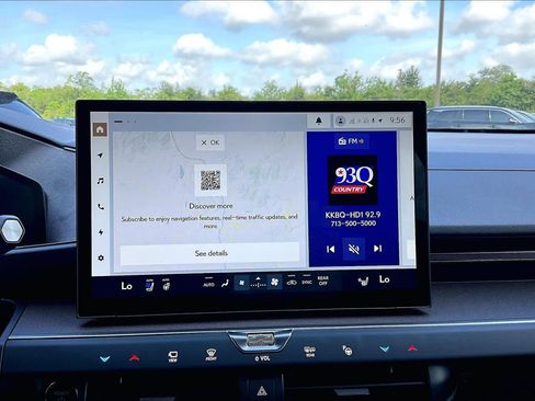 New 2026 Lexus ES 350e FWD image 18