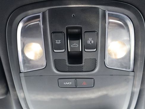 Used 2022 Kia Stinger GT-Line w/ Sun & Sound Package RWD image 29
