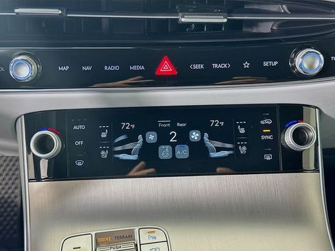 New 2026 Genesis GV70 2.5T Advanced image 14