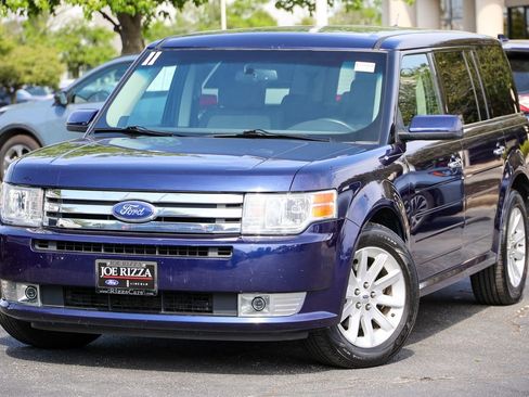 Used 2011 Ford Flex SEL w/ Rapid Spec Order Code FWD image 13