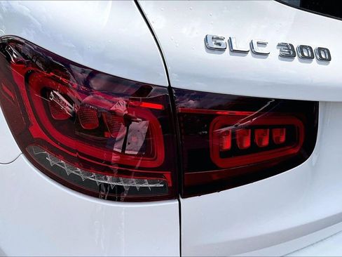 Certified 2022 Mercedes-Benz GLC 300 4MATIC image 32