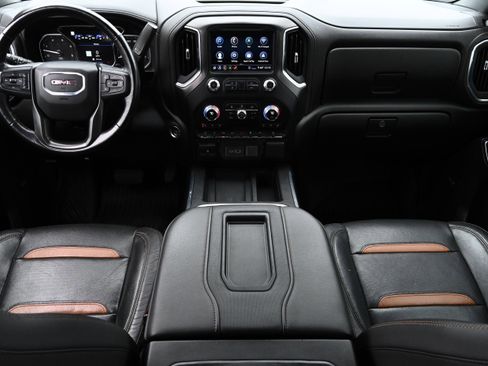 Used 2020 GMC Sierra 3500 AT4 w/ Technology Package image 15