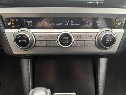 Used 2016 Subaru Outback 2.5i Limited AWD/4WD image 21