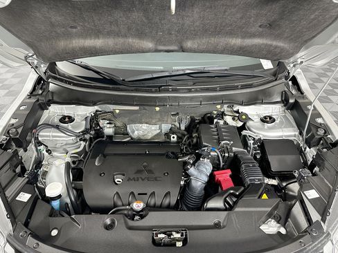 Used 2024 Mitsubishi Outlander Sport SE image 31