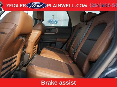 Used 2023 Ford Bronco Sport Badlands w/ Premium Package AWD/4WD image 11