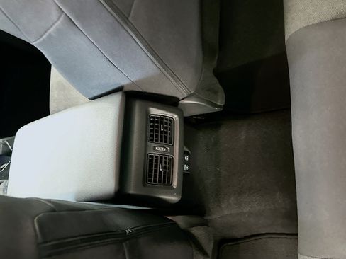 Used 2025 Toyota Camry LE w/ Convenience Package FWD image 27