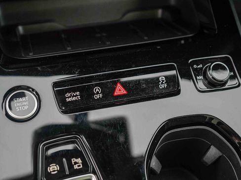 Used 2025 Audi A5 2.0T Premium Plus Sedan w/ Premium Plus image 17