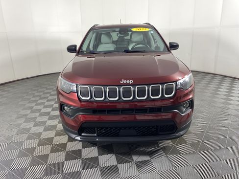 Used 2022 Jeep Compass Latitude w/ Convenience Group AWD/4WD image 12