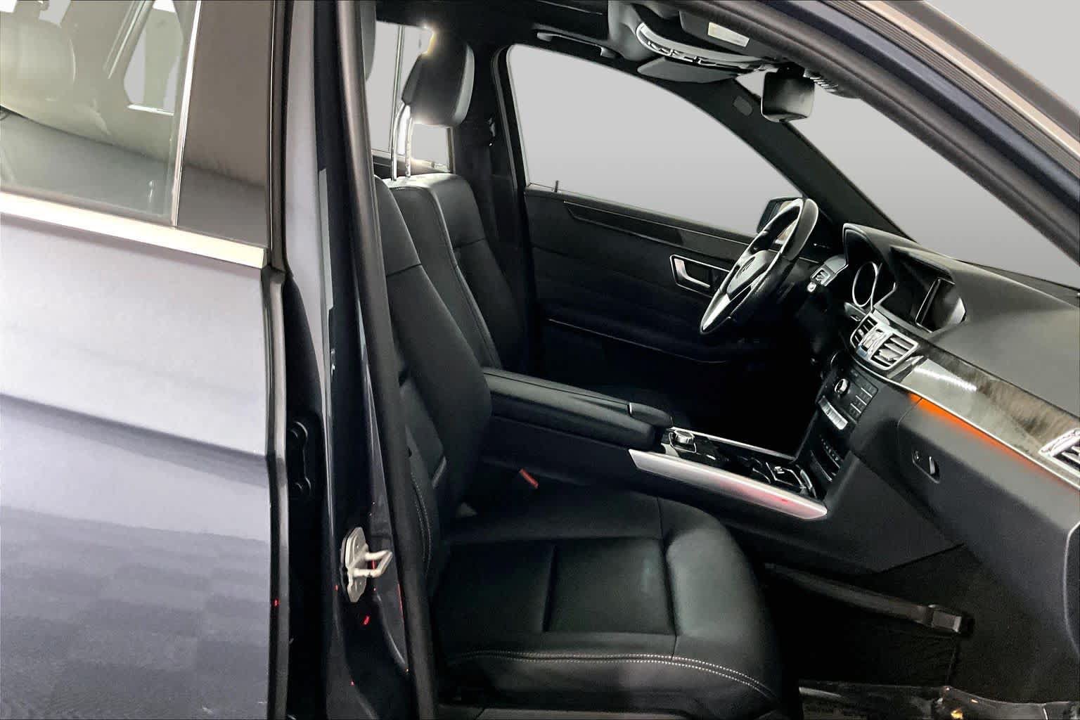 Used 2016 Mercedes-Benz E 350 4MATIC Wagon image 8