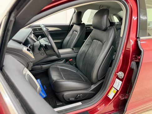 Used 2014 Lincoln MKZ AWD w/ Equipment Group 102A Reserve image 18