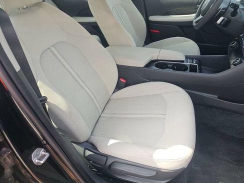 Used 2025 Hyundai Sonata SEL FWD image 10