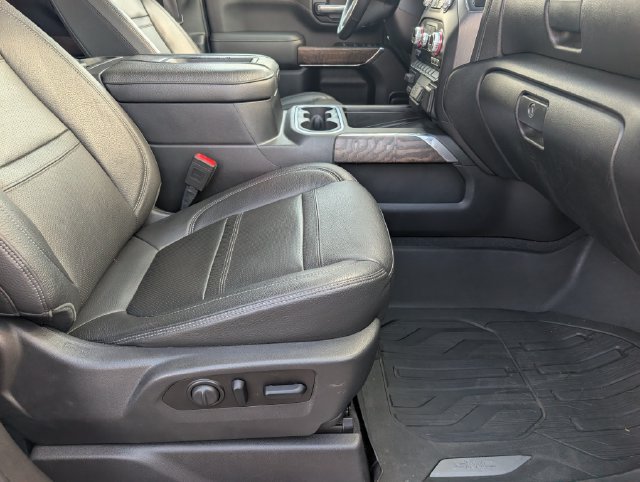 Used 2020 GMC Sierra 3500 Denali w/ Denali Ultimate Package AWD/4WD image 32