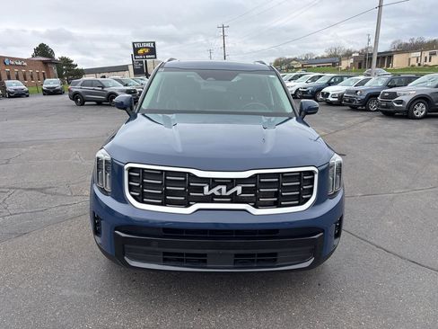 Used 2025 Kia Telluride S image 8