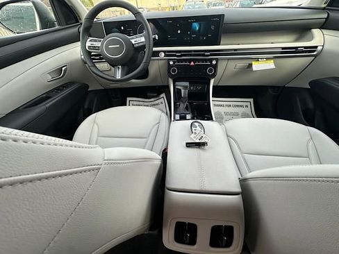 New 2026 Hyundai Tucson SEL image 10