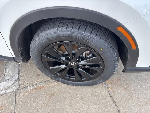 Used 2024 Honda CR-V Sport Touring image 32