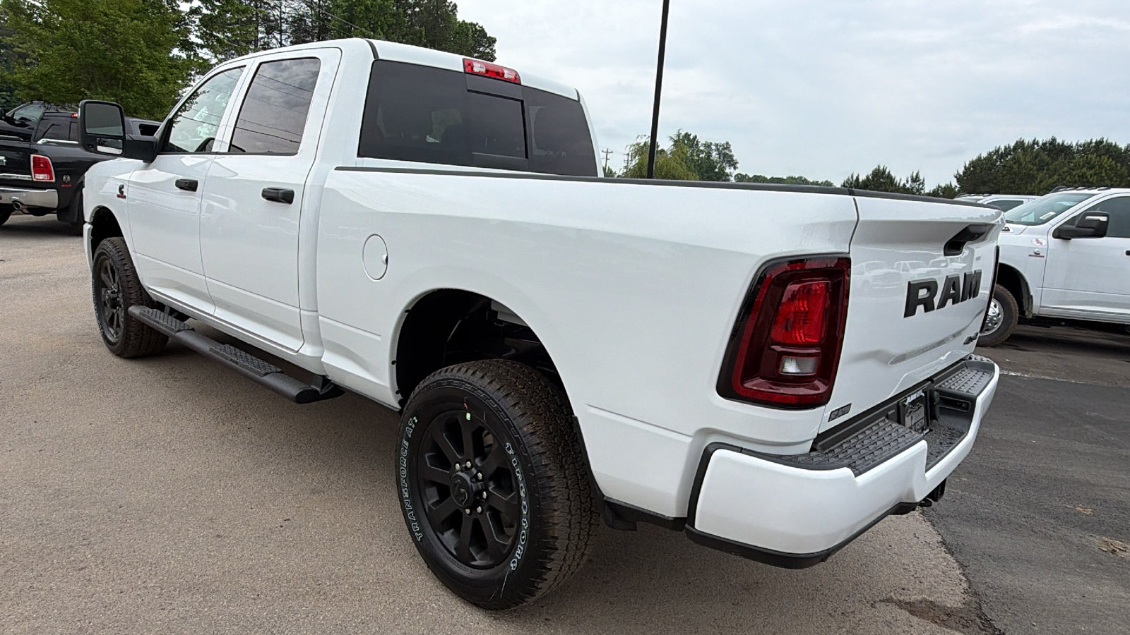 New 2026 RAM 2500 Tradesman AWD/4WD image 10