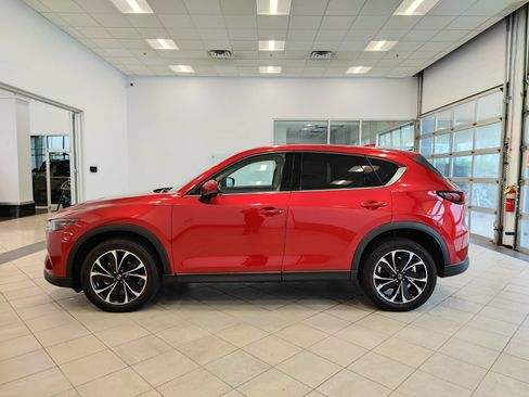 Used 2023 MAZDA CX-5 AWD 2.5 S w/ Premium Package image 7