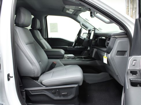 New 2025 Ford F150 Lightning Flash image 16