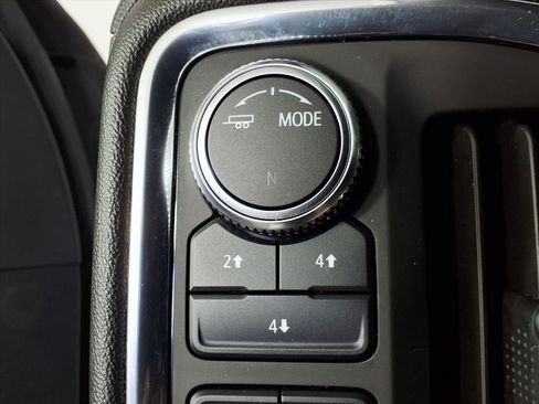 Used 2021 GMC Sierra 2500 SLE w/ SLE Convenience Package image 6