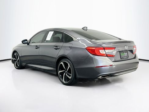 Used 2018 Honda Accord Sport image 5