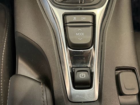 Used 2020 Chevrolet Camaro LT w/ RS Package image 26