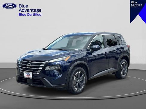 Used 2024 Nissan Rogue SV FWD image 1