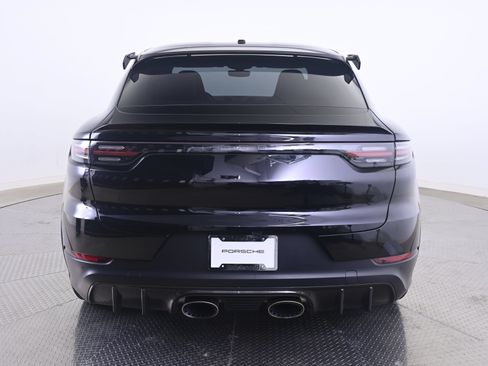 Certified 2022 Porsche Cayenne Turbo GT AWD/4WD image 6